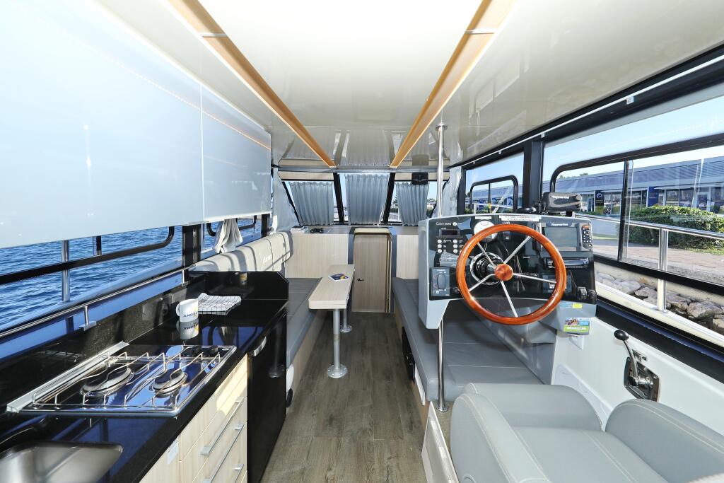 Motoryacht 