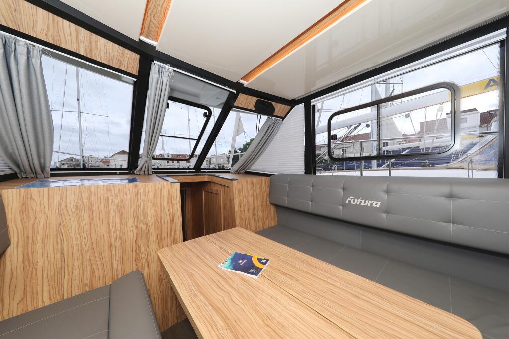 Motoryacht 