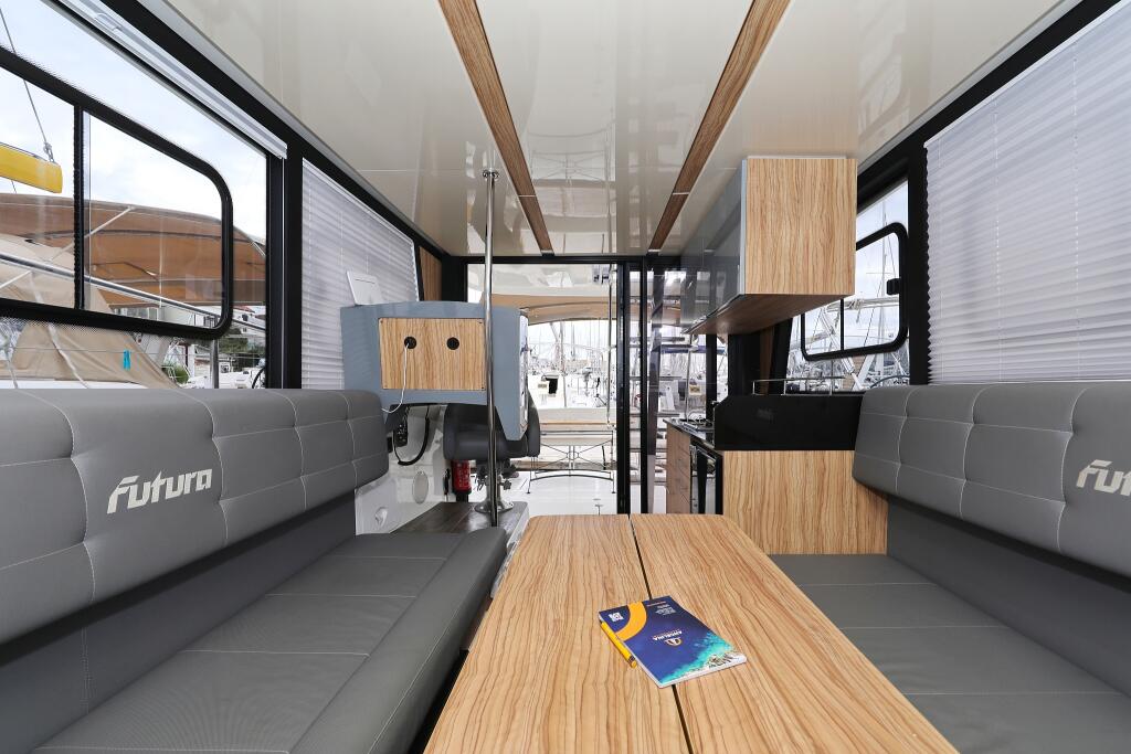 Motoryacht 