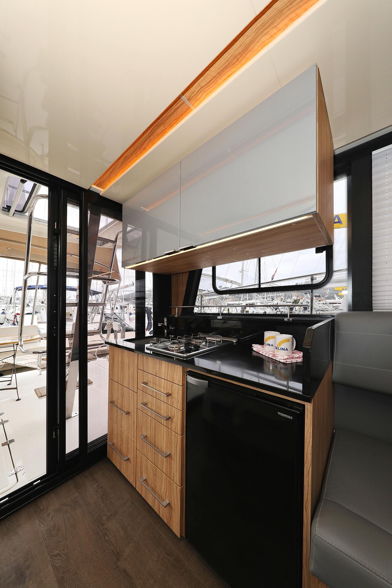 Motoryacht 