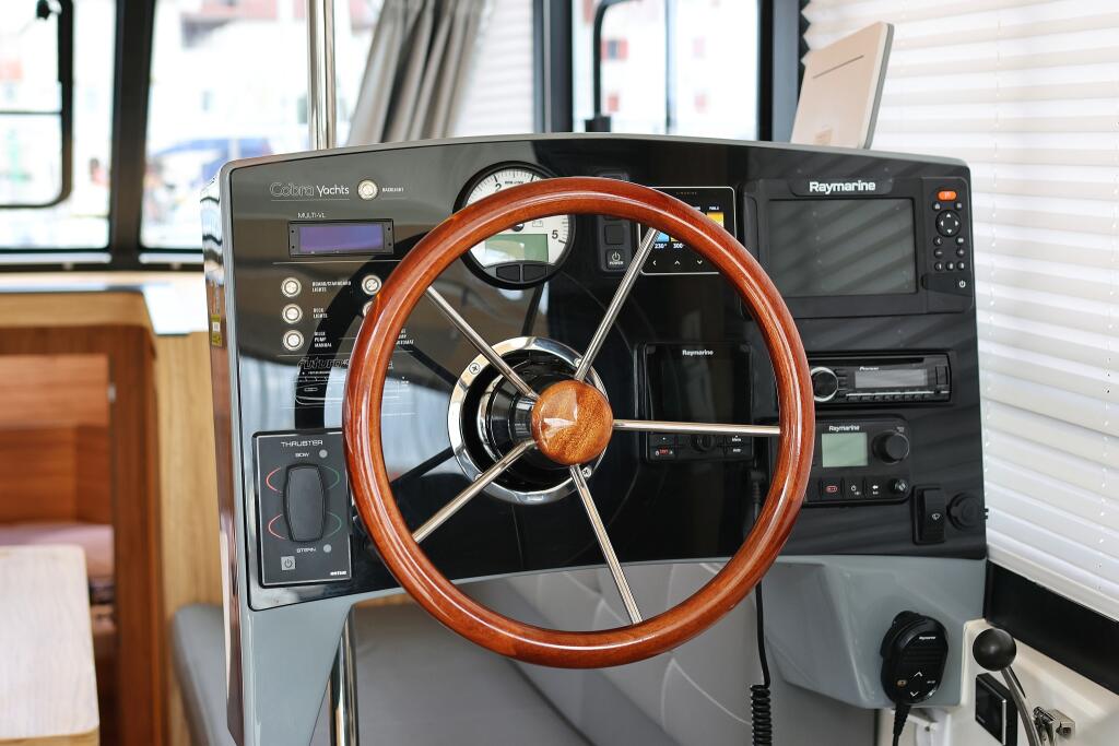 Motoryacht 