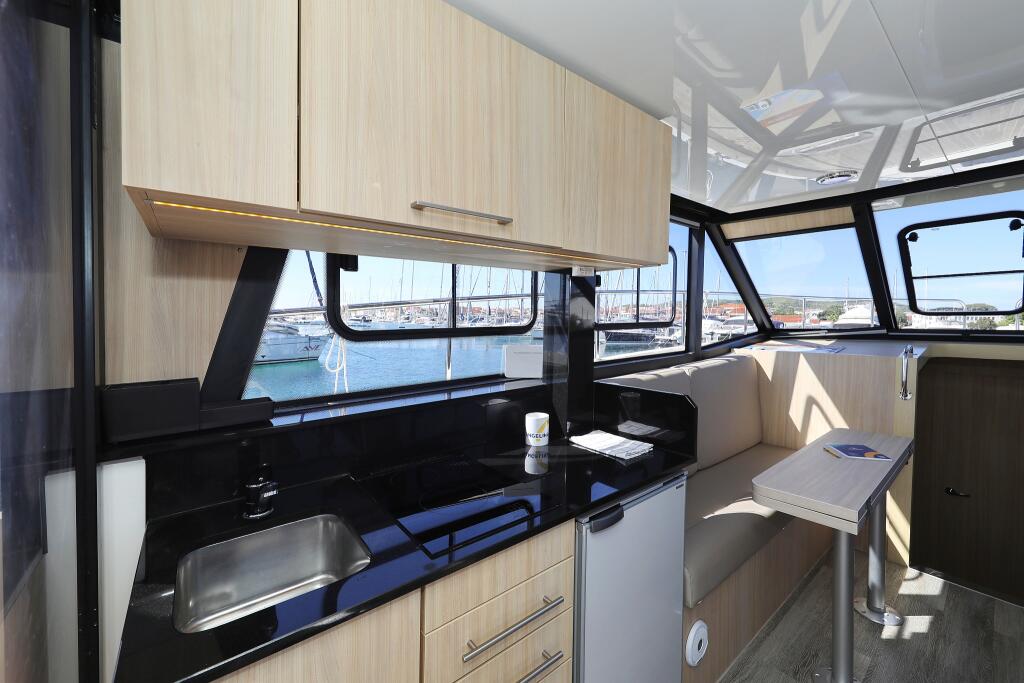 Motoryacht 