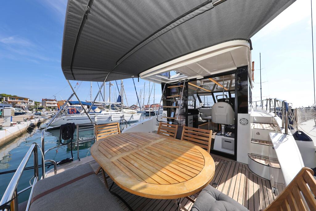 Motoryacht 
