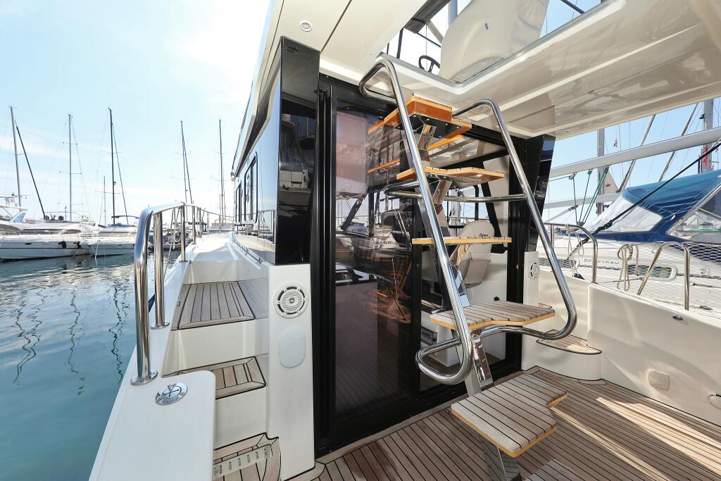 Motoryacht 