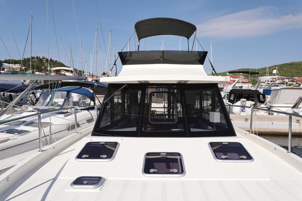 Motoryacht 