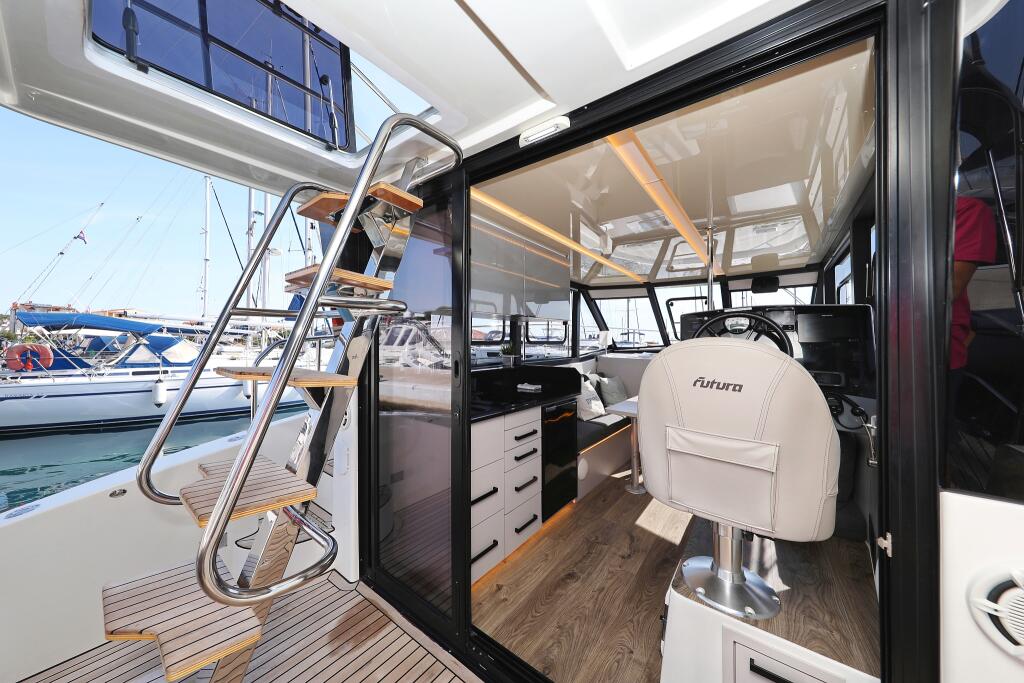Motoryacht 