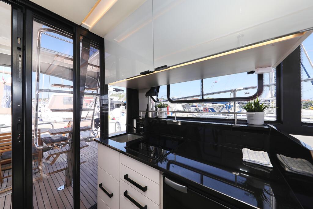 Motoryacht 