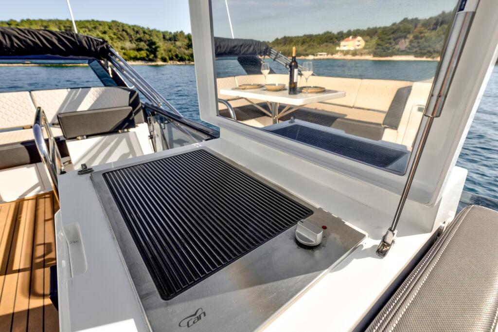 Motoryacht 