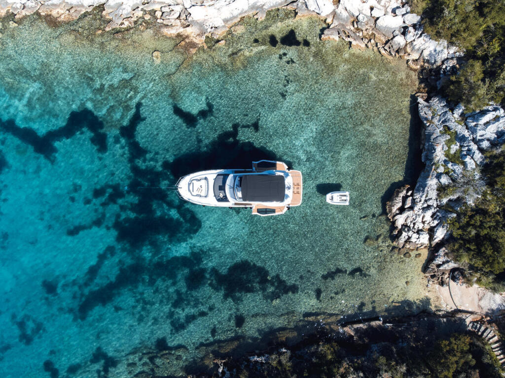 Motoryacht 