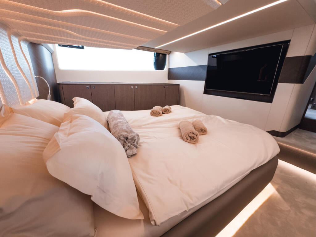 Motoryacht 