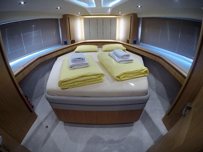 Motoryacht 