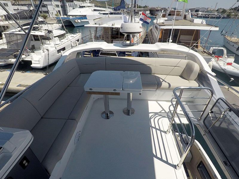 Motoryacht 