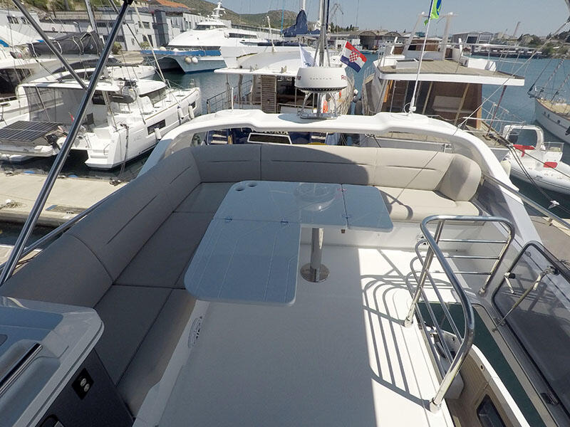 Motoryacht 