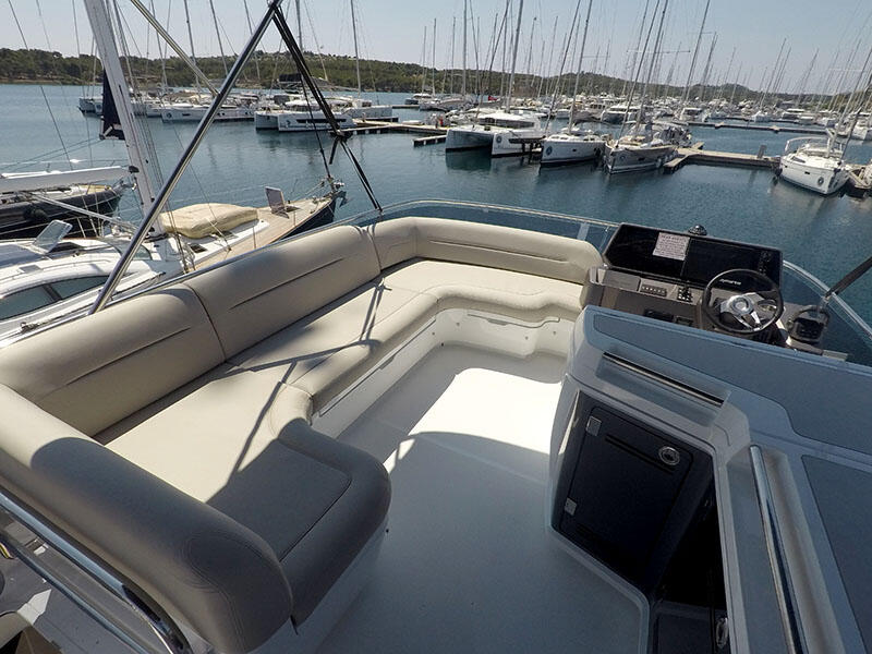 Motoryacht 