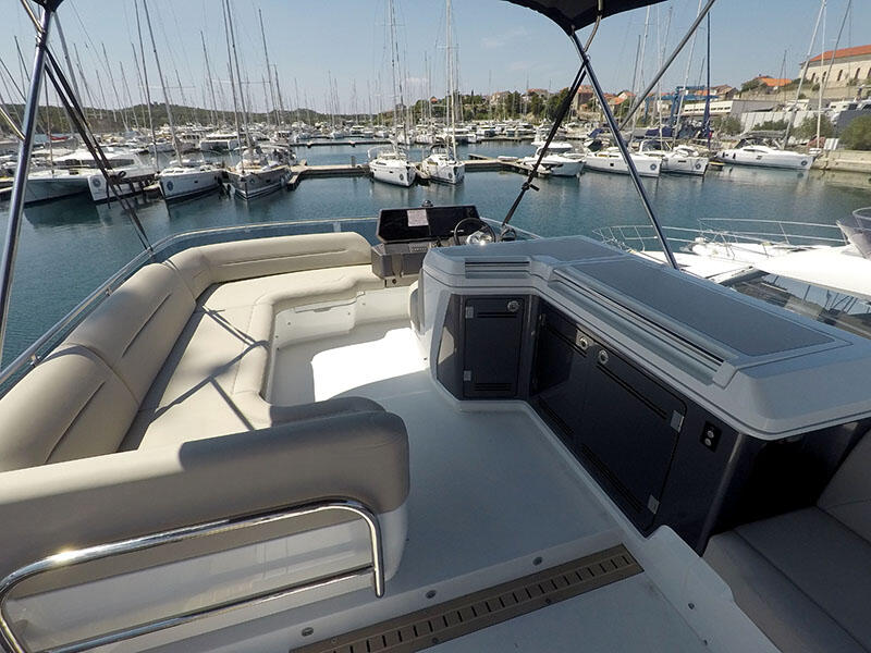 Motoryacht 