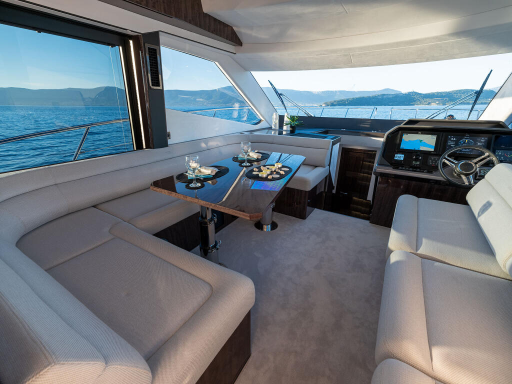 Motoryacht 