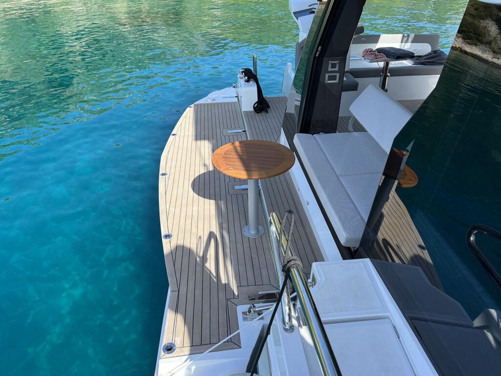 Motoryacht 
