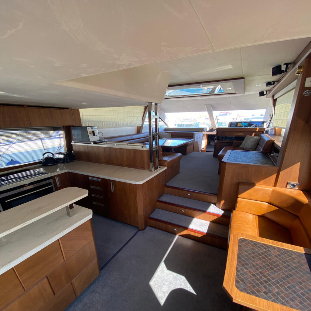 Motoryacht 