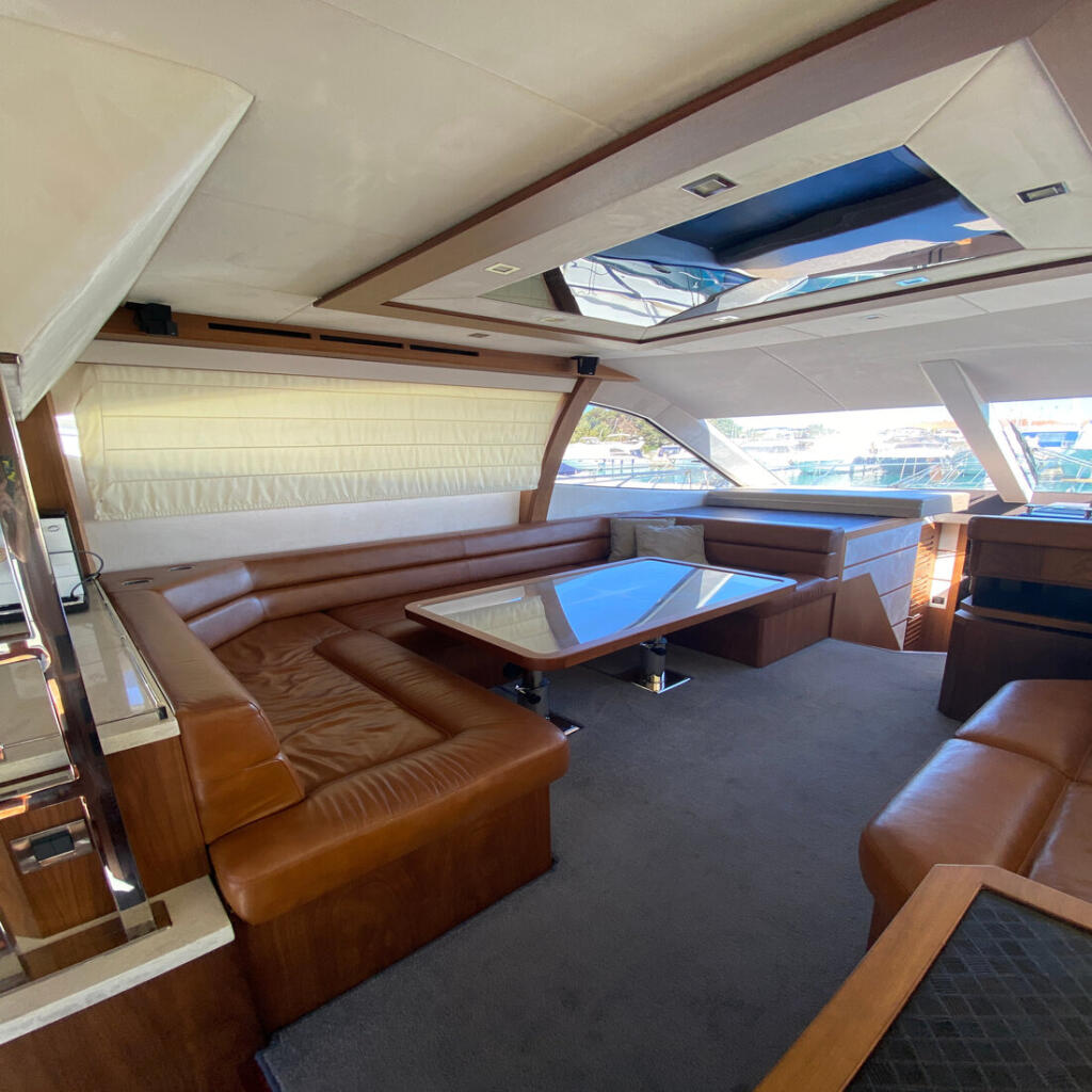 Motoryacht 