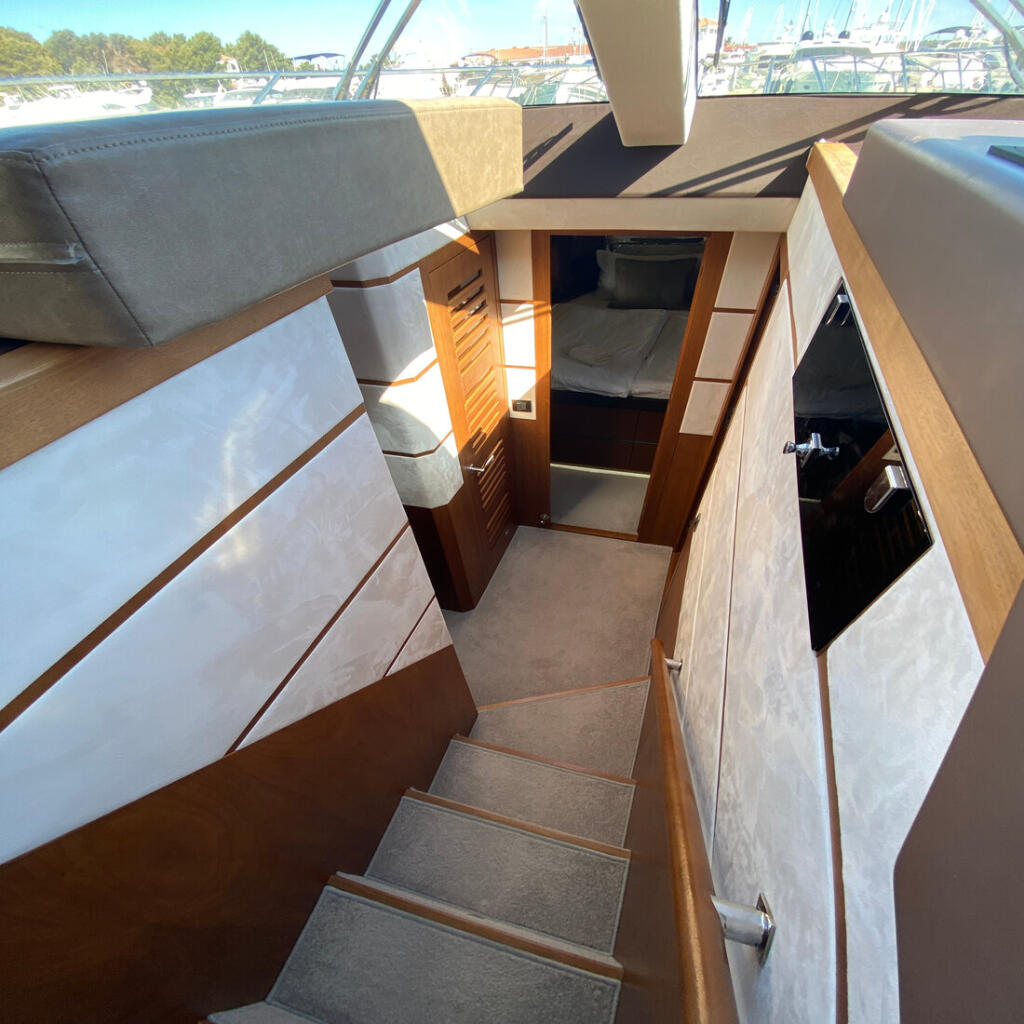 Motoryacht 