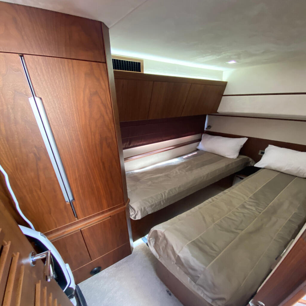 Motoryacht 