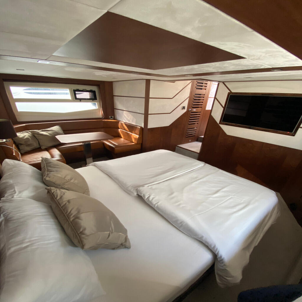Motoryacht 