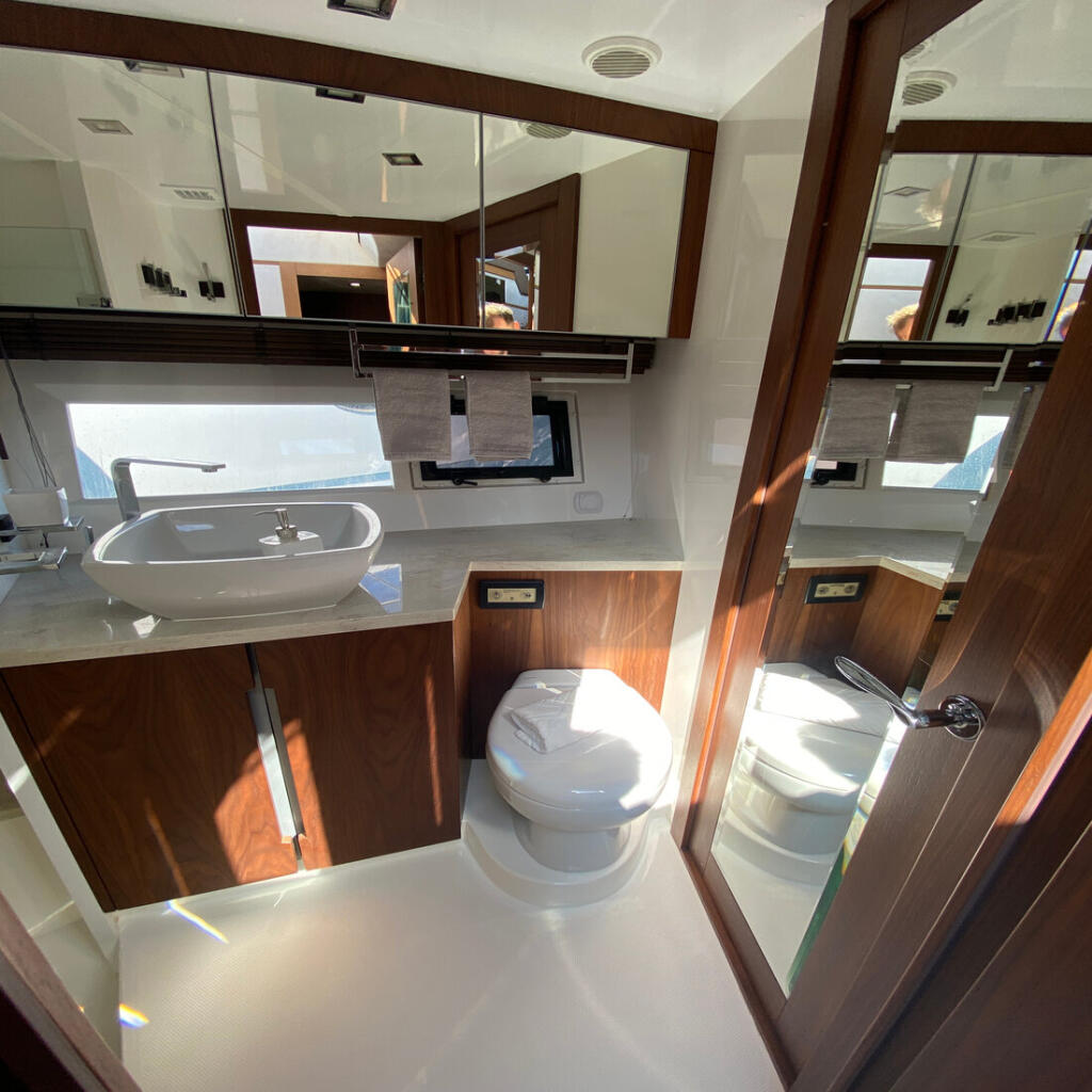 Motoryacht 