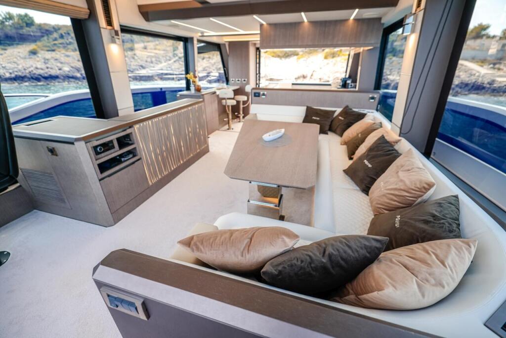 Motoryacht 