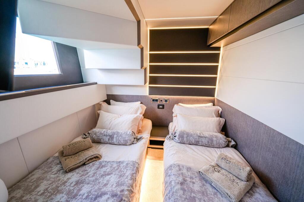 Motoryacht 