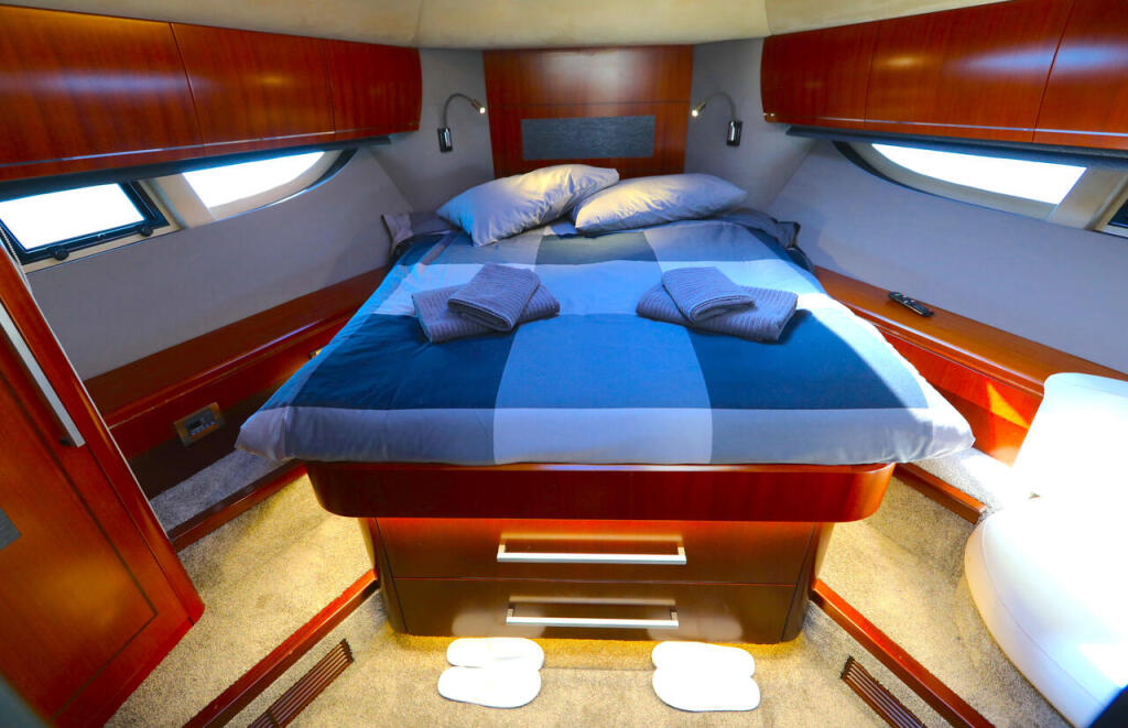 Motoryacht 