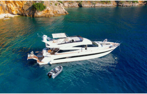 Motoryacht 