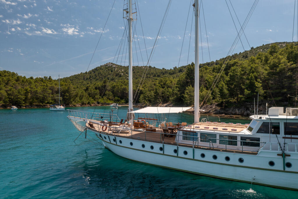Gulet & Motor Sailer 