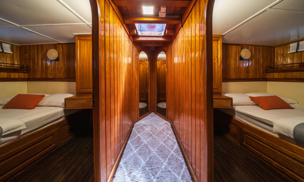 Gulet & Motor Sailer 