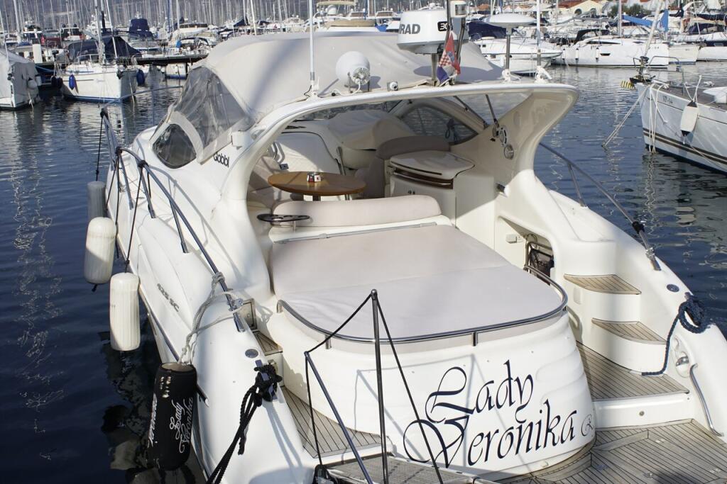Motoryacht 