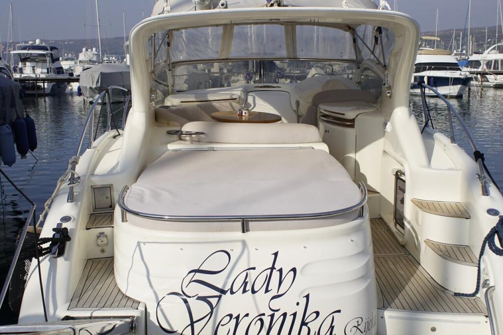Motoryacht 
