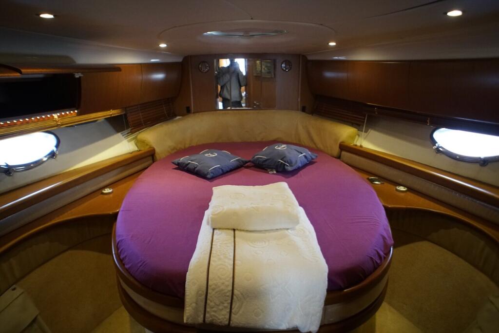 Motoryacht 