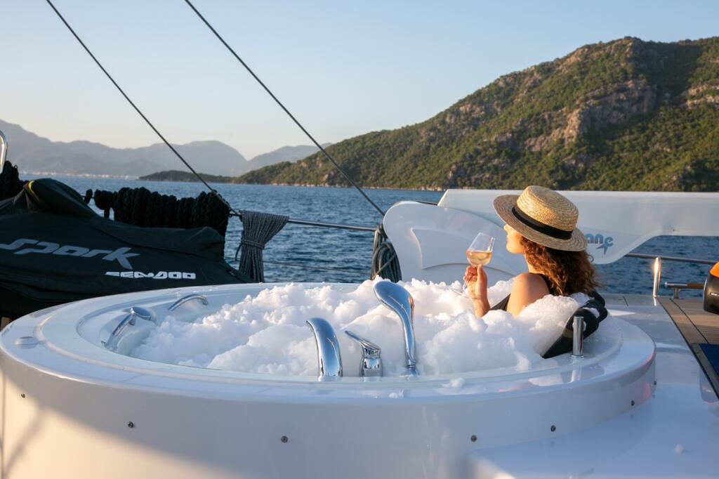 Gulet & Motor Sailer 