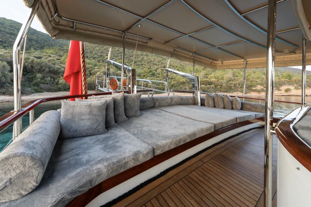 Gulet & Motor Sailer 