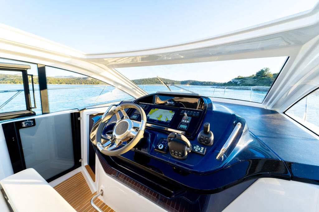 Motoryacht 