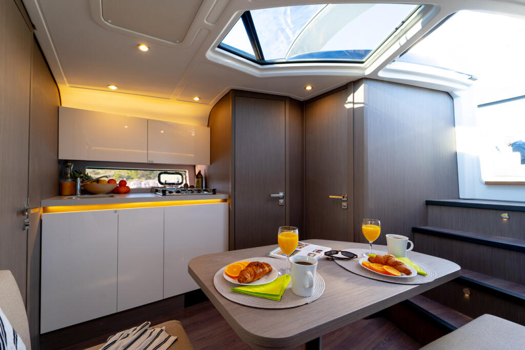 Motoryacht 