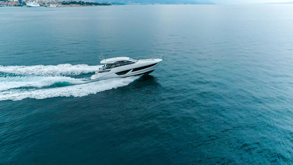 Motoryacht 