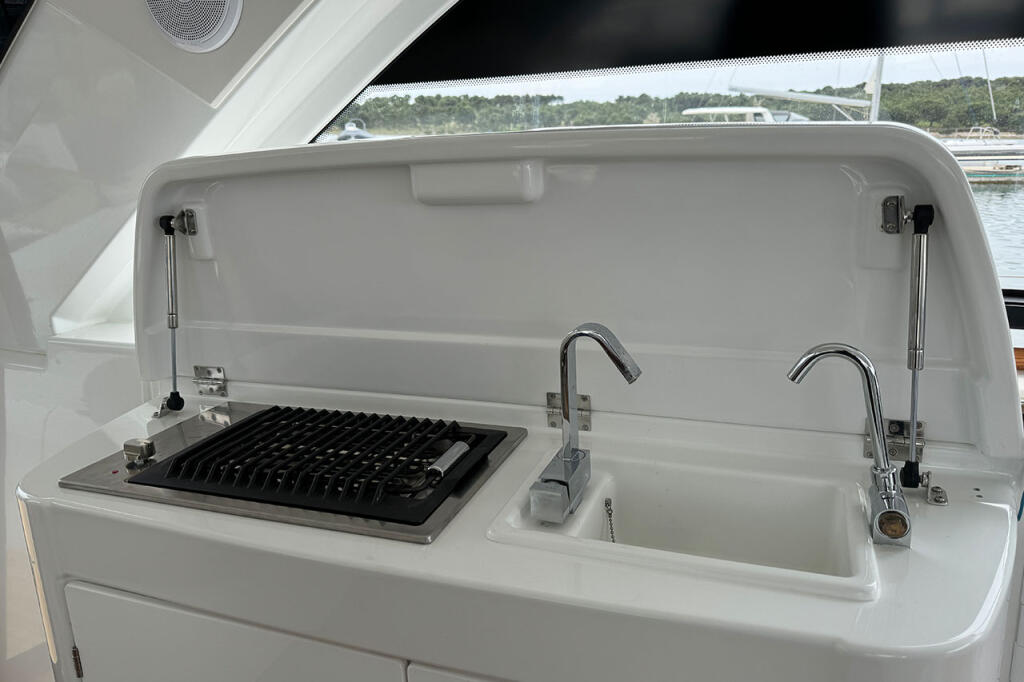 Motoryacht 