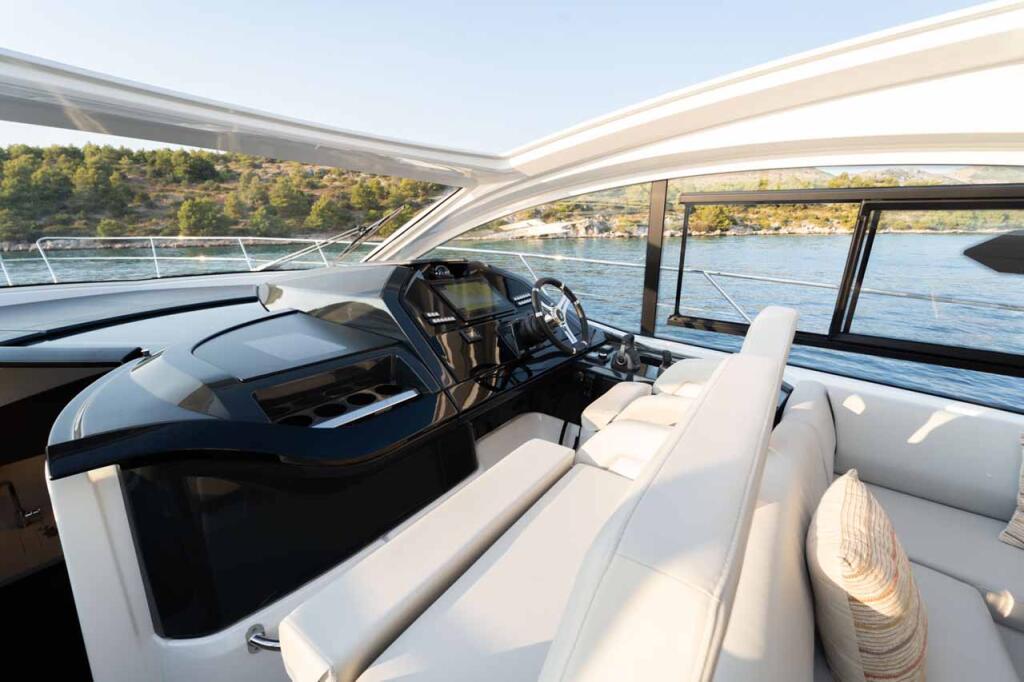 Motoryacht 
