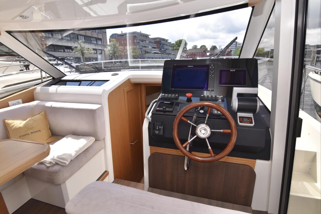 Motoryacht 
