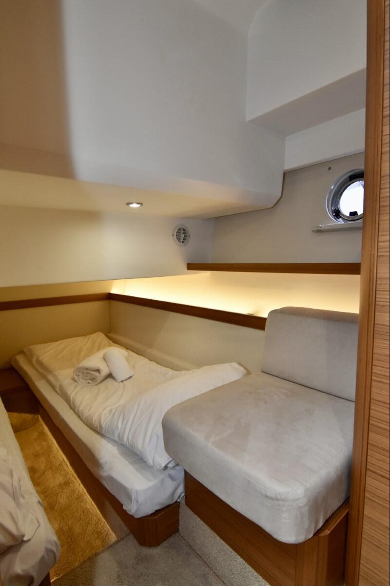 Motoryacht 