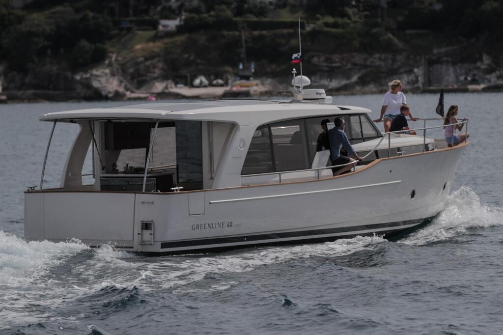 Motoryacht 