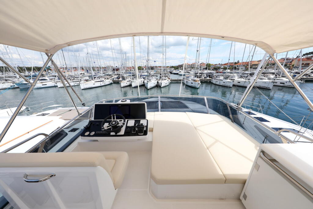 Motoryacht 