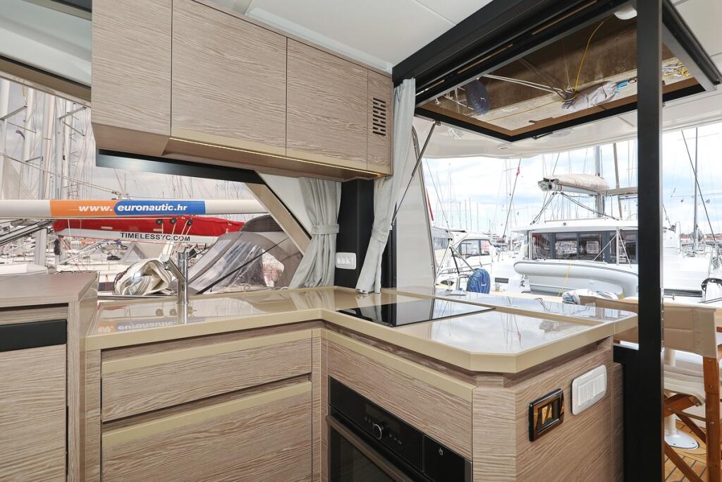 Motoryacht 