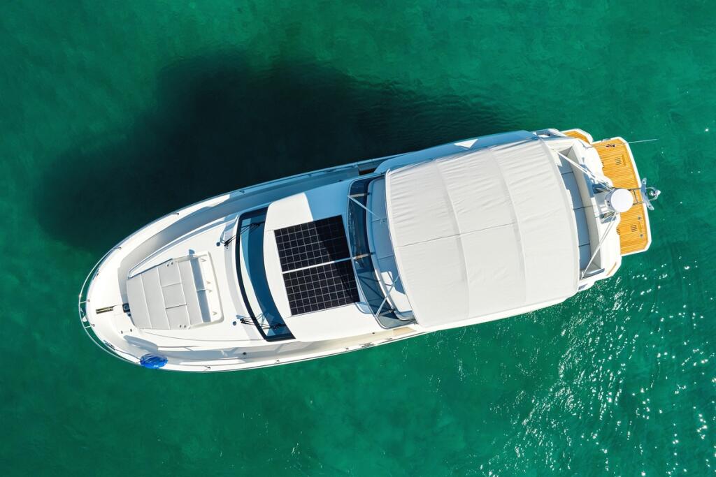 Motoryacht 