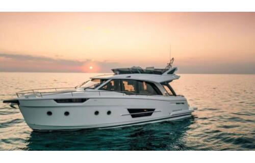 Motoryacht 